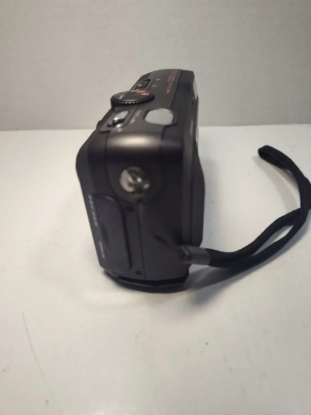 Toshiba PDR-3300 Digital Camera Tested Working Box Manuals CD 64MB SD Card